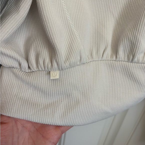 Lululemon Ribbed Softstreme Cropped Jacket bone zip up size 10 - Picture 6 of 8